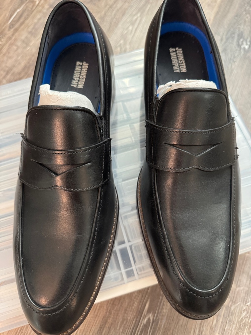 Johnston & Murphy Black Leather Penny Loafers
